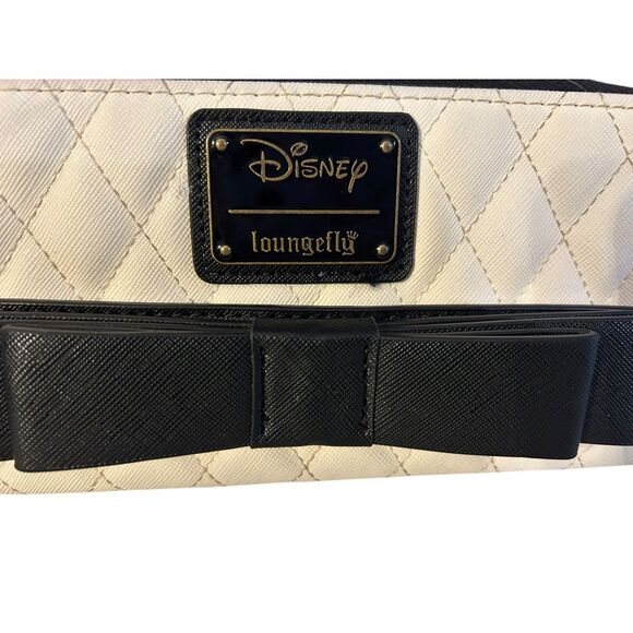 Loungefly Disney Princess Silhouette Quilted Zip-Around Wallet - Picture 3 of 9